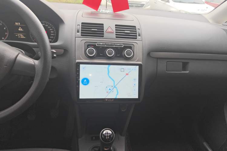 Used Volkswagen Touran 2015 1.4T Manual Fashion Edition 5-Seater