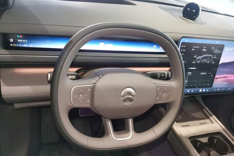 Used Nio ES8 2026 Model 6-seat Executive Signature Edition Steering Wheel