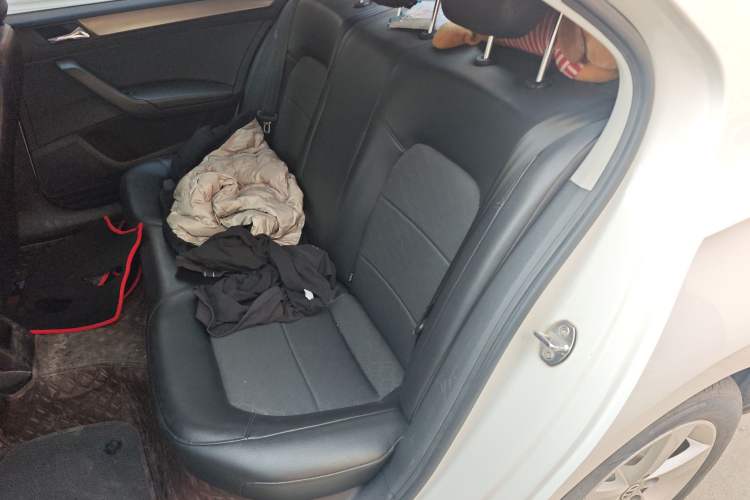 Used Volkswagen Santana 2015 1.4L Manual Comfort Edition Left Rear Seat