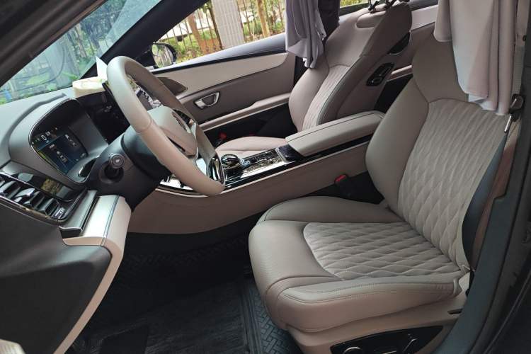 Used BYD Han 2025 DM-i 125KM Prestige Model