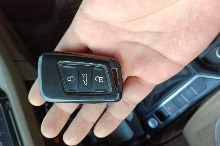 Used Volkswagen Passat 2019 330TSI Luxury Edition China VI Standard