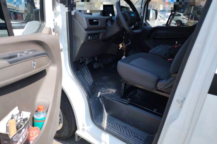 Used JMC E Fushun 2025 Model, Open Window Version, 53.58 kWh, Mid-axle, Low-roof