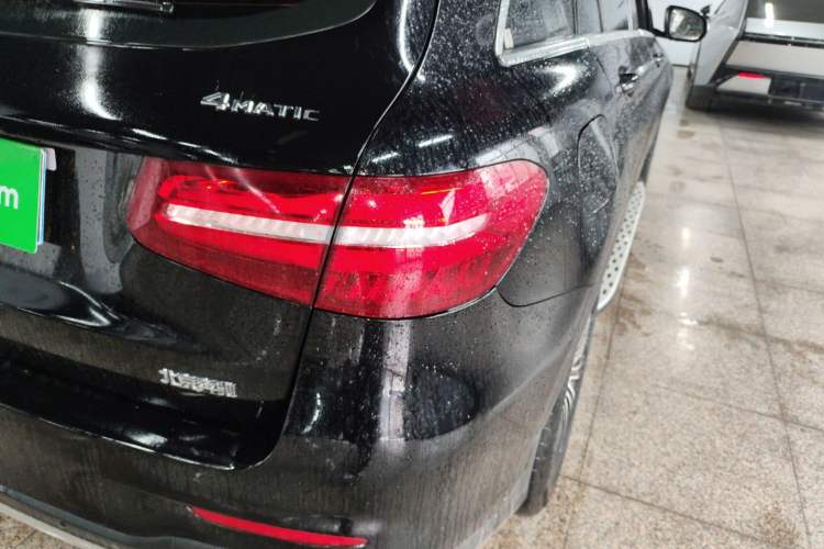 Used Mercedes-Benz GLC 2018 GLC 260 4MATIC Dynamic Edition
