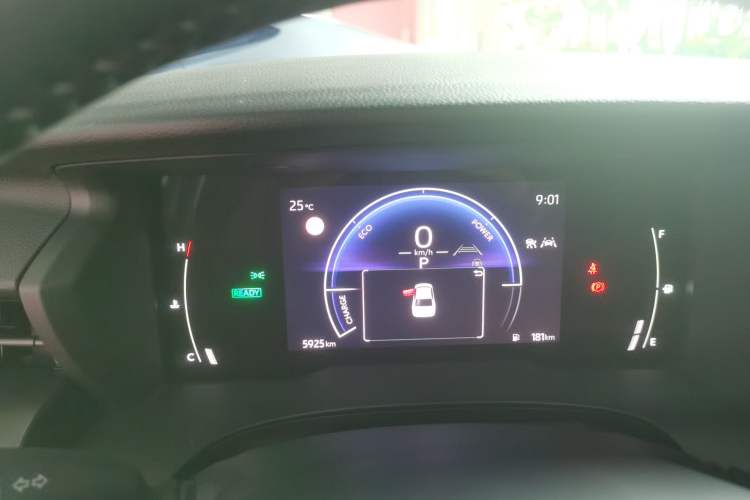 Used Toyota Camry 2026 Model Dual-Engine 2.0HSE Sport Lite Edition Instrument Cluster