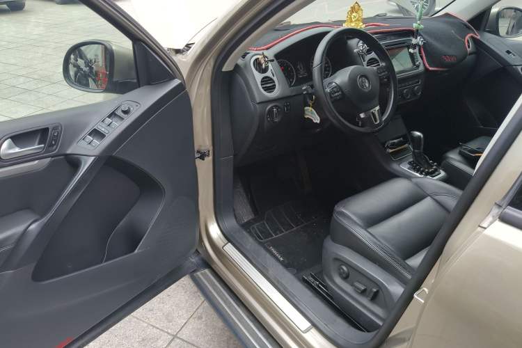 Used Volkswagen Tiguan L 2015 1.8TSI Automatic Two-Wheel Drive Comfort Edition