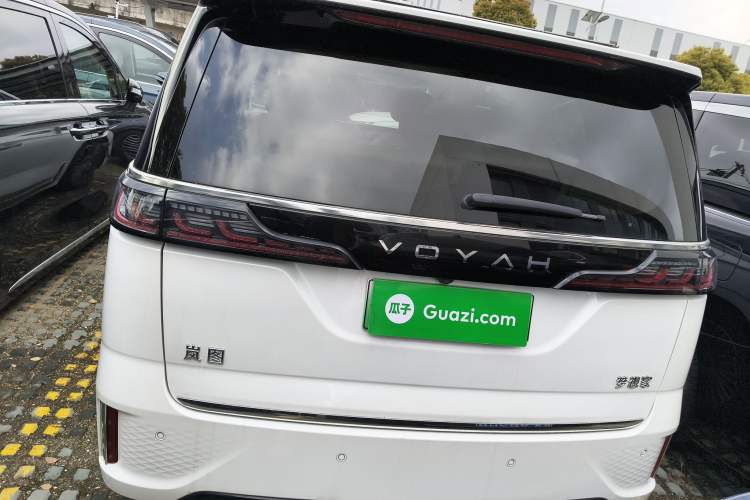 Used VOYAH Dream 2025 PHEV Four-Wheel-Drive Flagship Kunpeng Edition