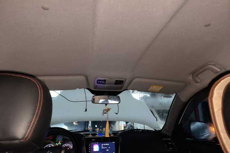 Used Geely Auto GX7 2015 Classic Edition 1.8L Manual Urban Model China IV