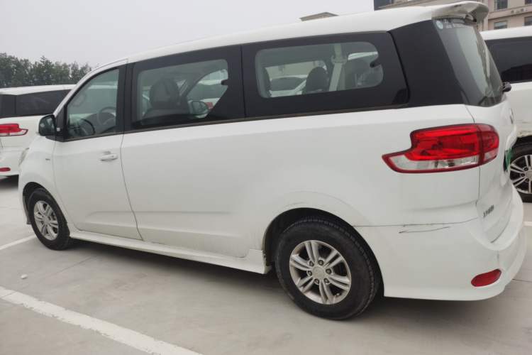 Used SAIC MAXUS G10 2018 PLUS 2.0T Automatic Smart Edition