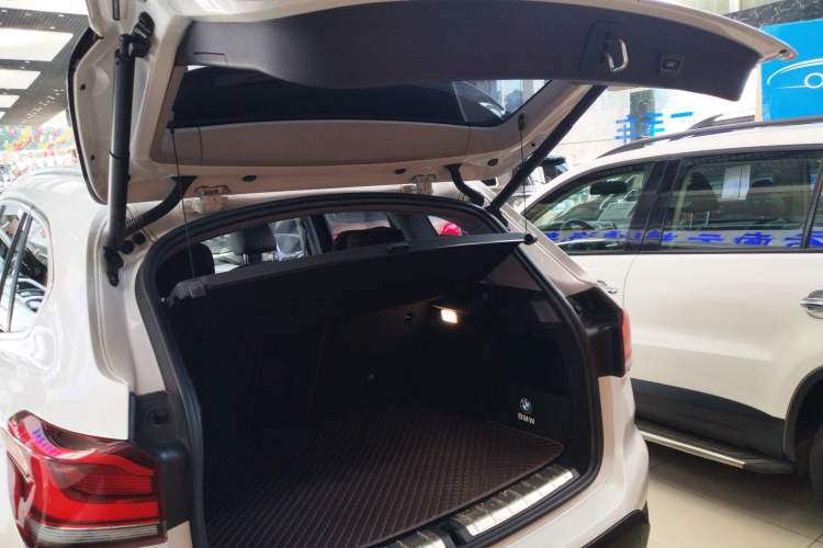 Used BMW X1 2021 sDrive20Li Premium Edition
