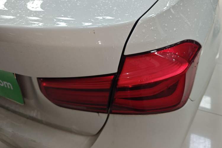 Used BMW 3 Series 2019 320i M Sport Package
