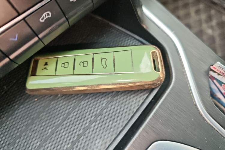 Used Wey VV5 2020 1.5T Two-Wheel Drive Smart Pioneer
