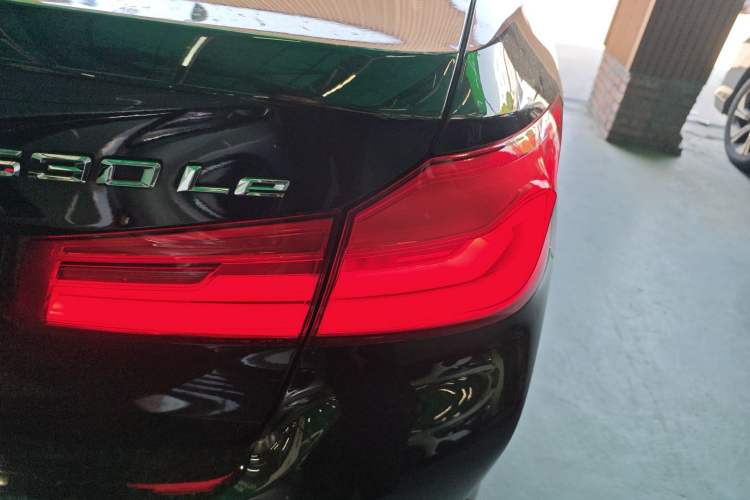 Used BMW 5 Series New Energy 2020 Mileage Upgrade Version 530Le Luxury Package