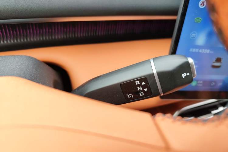 Used Deepal S07 2026 230Ultra with Huawei Qiankun ADS SE Edition Gear Lever