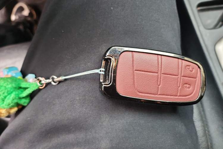 Used Jeep Cherokee 2017 2.0L Superior Edition
