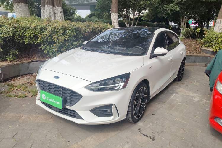 Used Ford Focus 2021 Sedan EcoBoost 180 Automatic ST Line