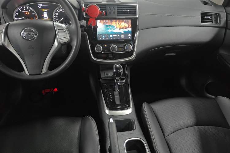 Used Nissan Tiida 2021 1.6L CVT Smart Drive Edition Audio And AC Panel