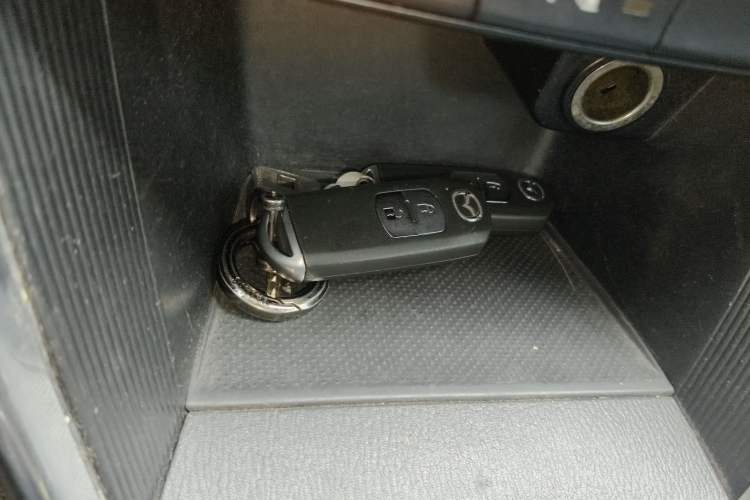 Used Mazda CX-5 2013 2.5L Automatic 4x4 Luxury Version Vehicle Key