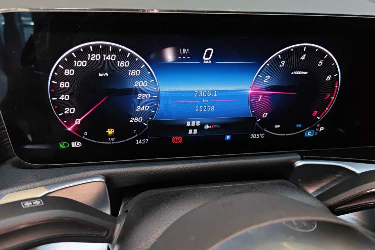 Used Mercedes-Benz GLB 2024 GLB 220 4MATIC