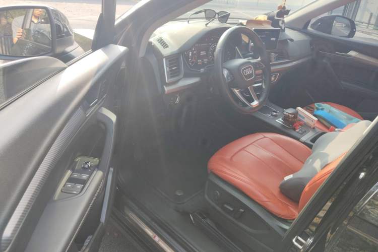 Used Audi Q5L 2020 45 TFSI Prestige Fashion Model
