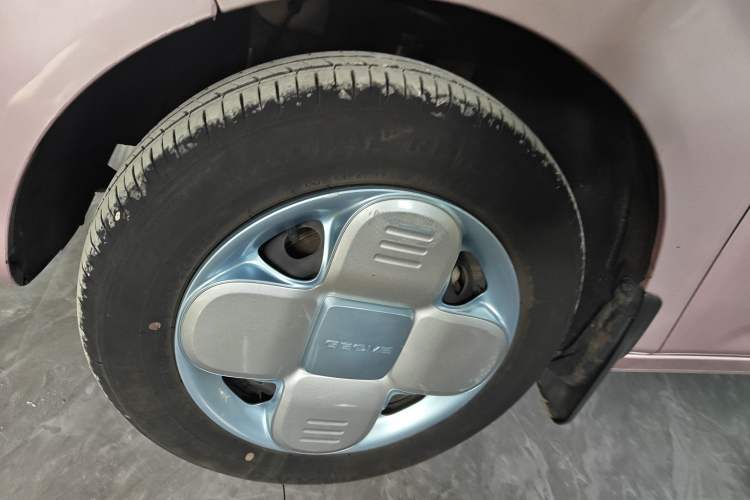 Used Geely Galaxy Panda 2023 Panda Mini 200km Endurance Bear