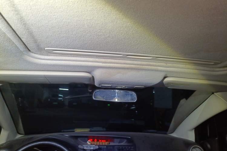 Used Mazda 5 2011 2.0L Manual Comfort Edition
