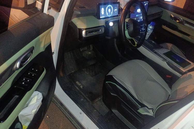 Used AION Y 2023 Plus 510 Enjoy Edition
