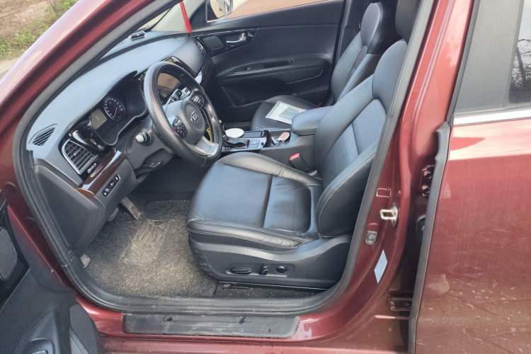 Used Kia K4 2014 1.8L Automatic DLX