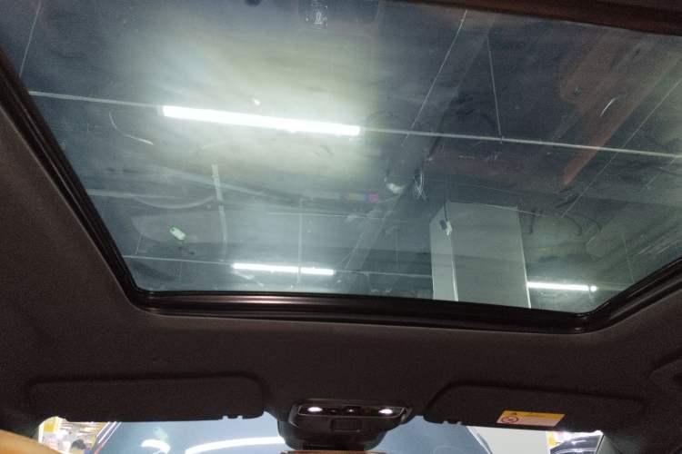 Used Hima AITO M7 2024 1.5T Intelligent Driving 4WD Ultra Version 6 Seats Headliner