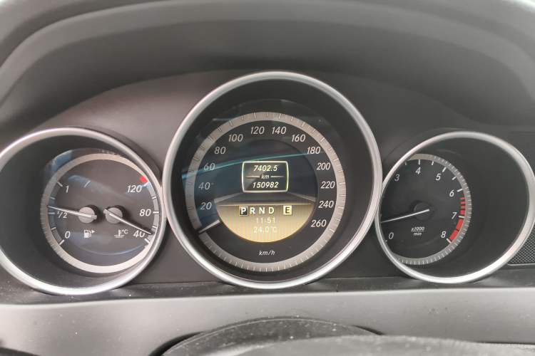 Used Mercedes-Benz C-Class 2010 C 180K Classic model