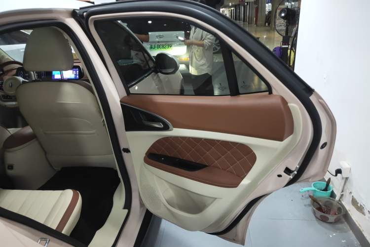 Used ORA Good Cat 2021 400km Standard Range Venus Edition Lithium Iron Phosphate