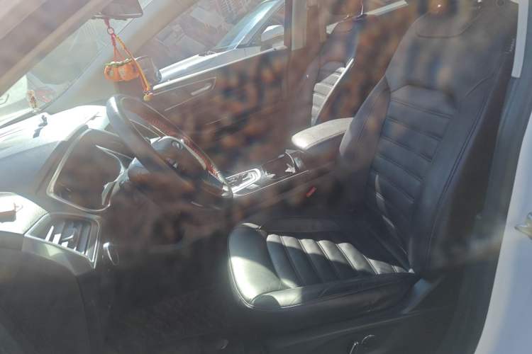 Used Ford Edge 2016 EcoBoost 245 Four-Wheel Drive Titanium Edition 7-Seater Left Front Seat