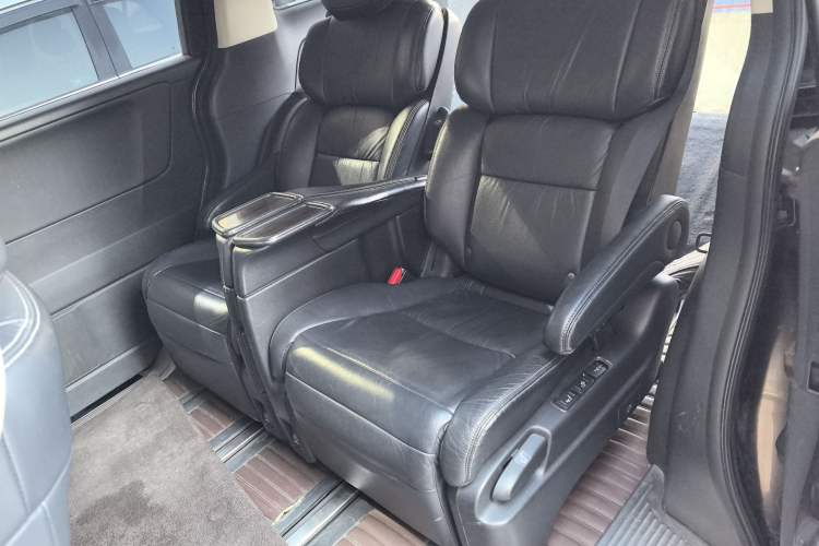 Used Honda Elysion 2016 2.4L Luxury Edition Left Rear Seat
