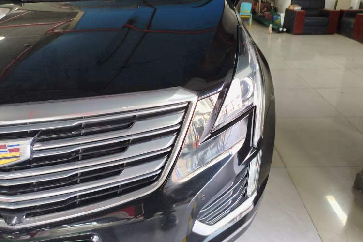 Used Cadillac XT5 2018 25T Luxury Model