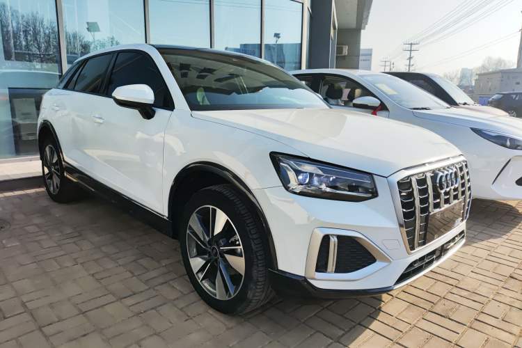 Used Audi Q2L 2022 35 TFSI Fashionable and Elegant Model
