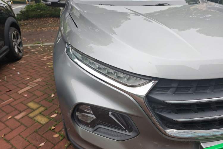 Used Baojun 510 2017 1.5L Automatic Luxury Model Right Front Headlight