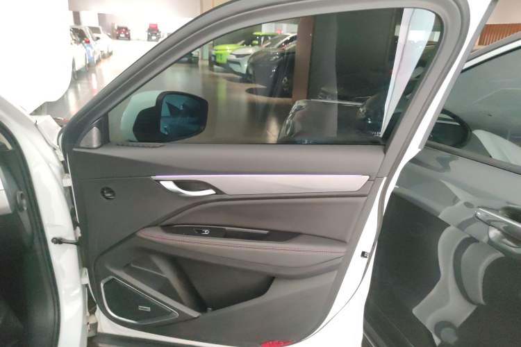 Used Geely Auto Monjaro S 2021 2.0TD DCT Two-Wheel Drive Lightning Edition
