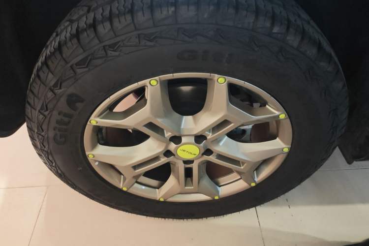 Used JETOUR Traveler 2023 2.0T All-Wheel Drive Conquer PRO
