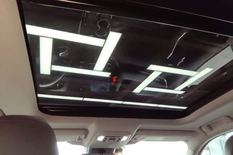 Used Toyota Highlander 2023 2.5L Smart Electric Hybrid Dual-Engine Four-Wheel Drive Prestige Version – 7 Seats
