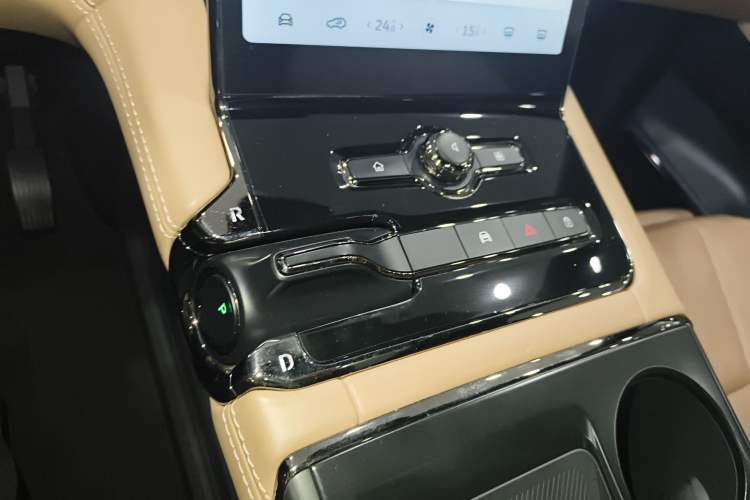 Used Nio ES8 2020 580 km Range Signature Edition Six-Seater Version
