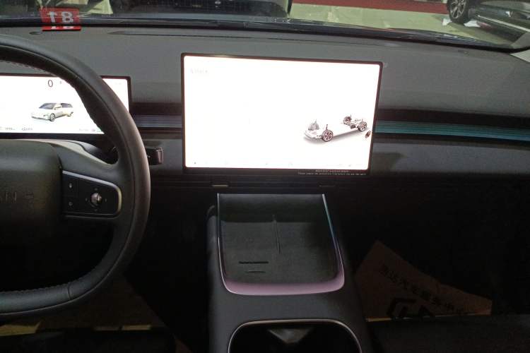 Used Nissan N6 2026 Model 180 Max Audio And AC Panel