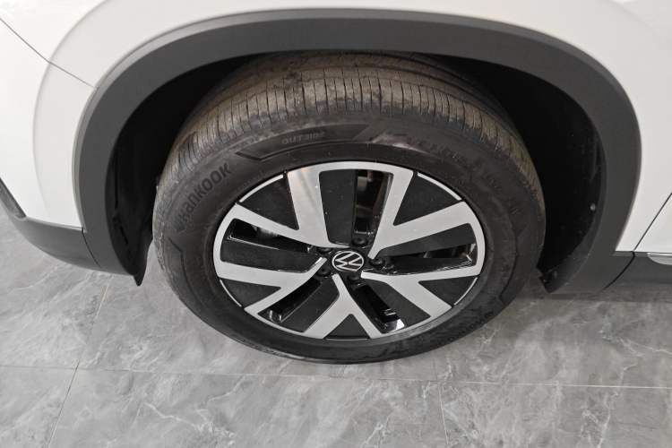 Used Volkswagen Tayron 2024 330TSI Two-Wheel Drive Luxury Plus Advanced Version