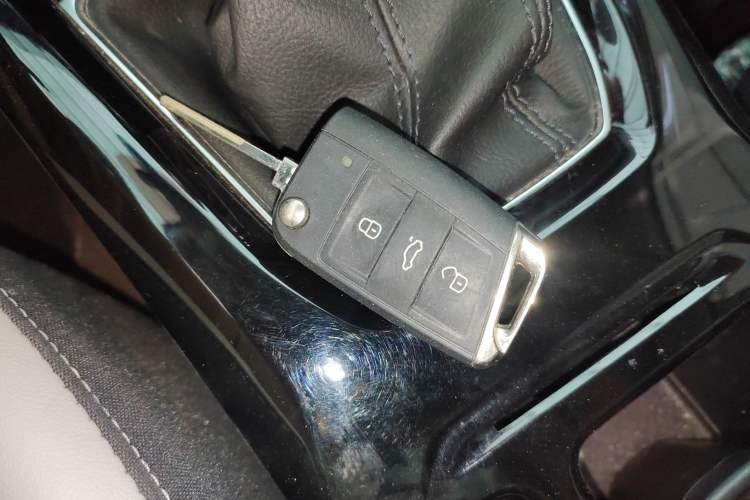 Used Volkswagen Tharu 2025 New Sharp 1.5L Ambitious Edition