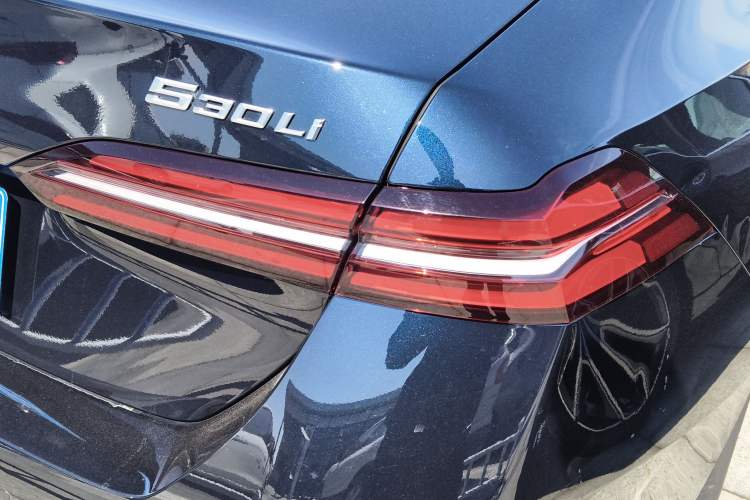 Used BMW 5 Series 2025 530Li Luxury Edition M Sport Package
