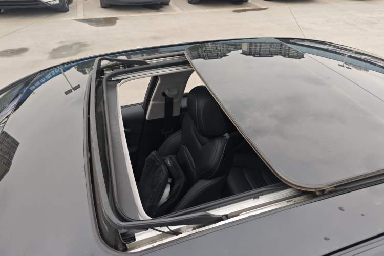 Used Geely Auto Preface 2021 2.0TD Luxury Version Roof