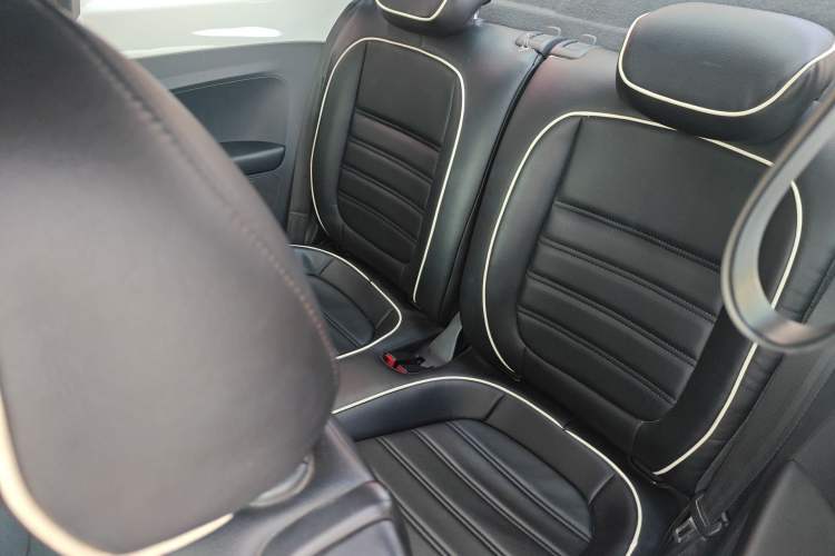 Used Volkswagen Beetle 2013 1.2TSI Fashion Edition Left Rear Seat