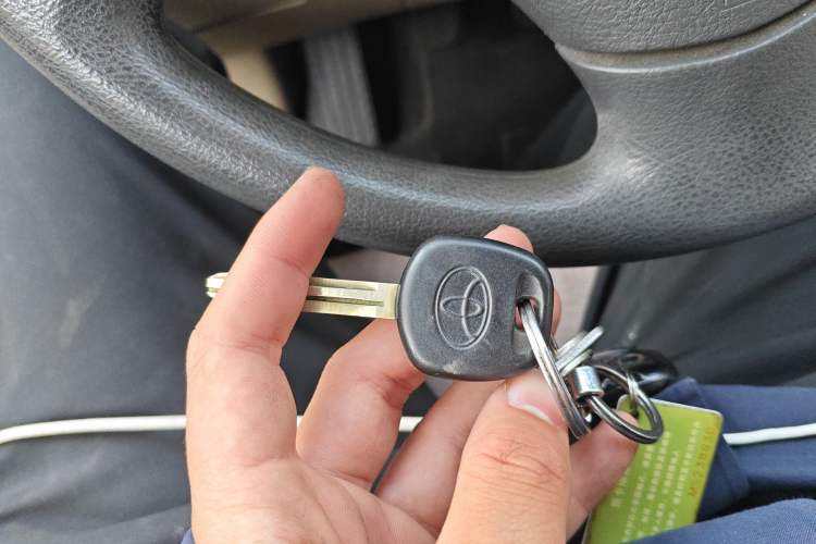 Used Toyota Corolla EX 2013 1.6L Manual Excellence Edition