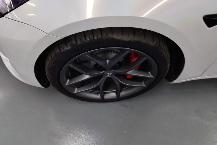 Used Tesla Model 3 2021 Revised Version II – Performance High-Performance All-Wheel-Drive Edition
