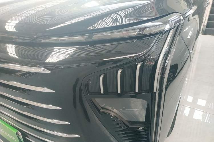 Used FORTHING Xinghai V9 2026 Model, More Enjoyment Series, 200km Comfort Edition