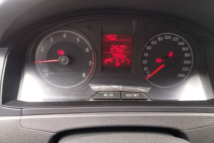 Used Volkswagen Santana 2016 1.6L Manual Fashion Edition
