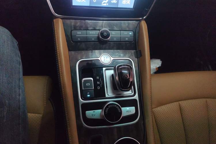 Used BYD Qin New Energy 2017 1.5T Luxury Model